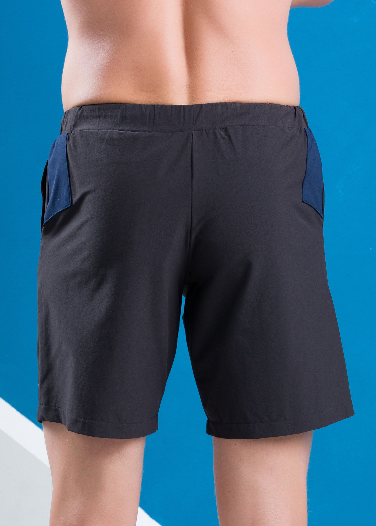 Active Wear Short With Side Panel
