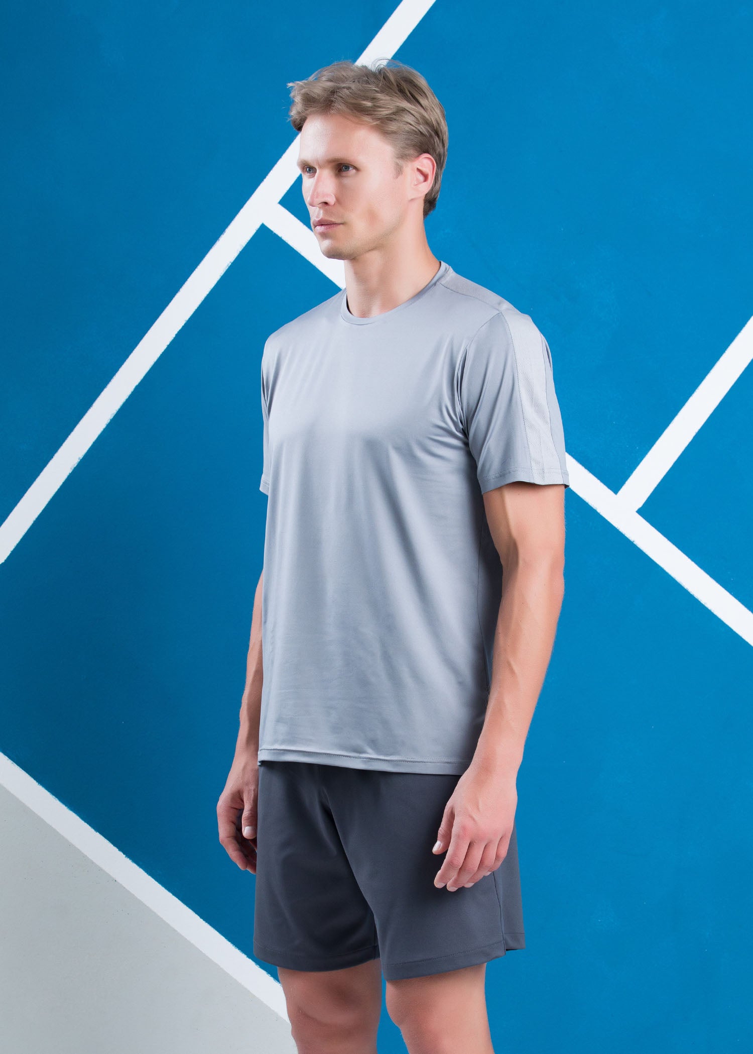 Active Wear T-shirt with Printed Mesh