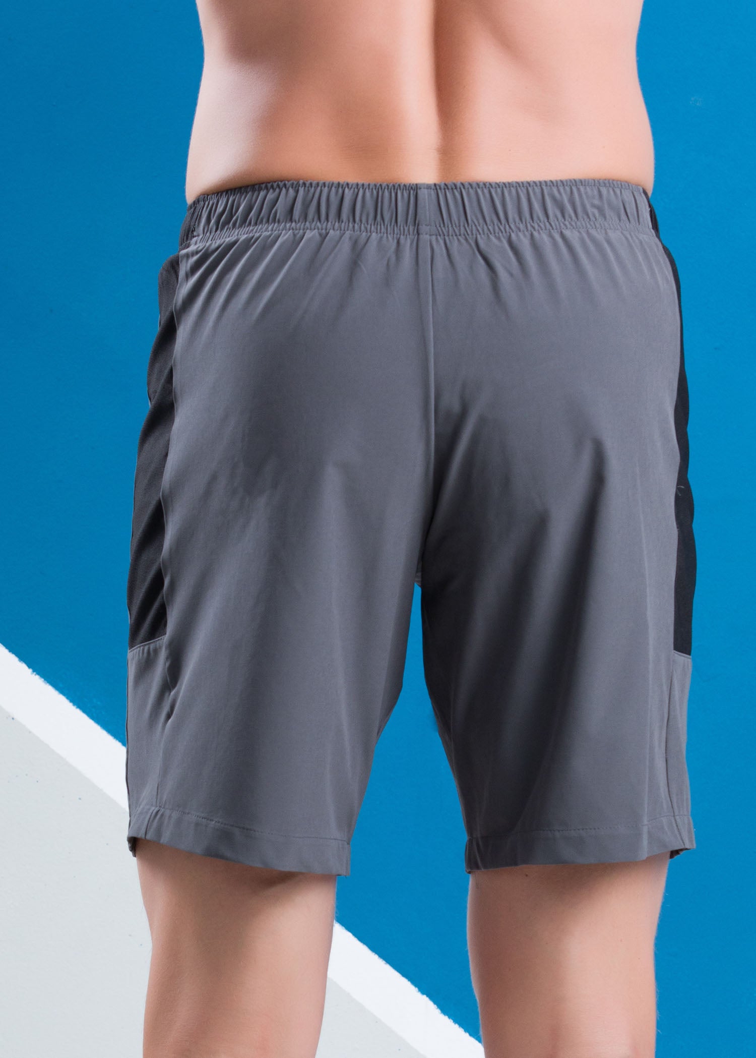 Active Wear Short with Contrast